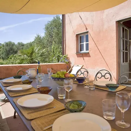 Valle Santa Sleeps 11 Wifi 빌라 *